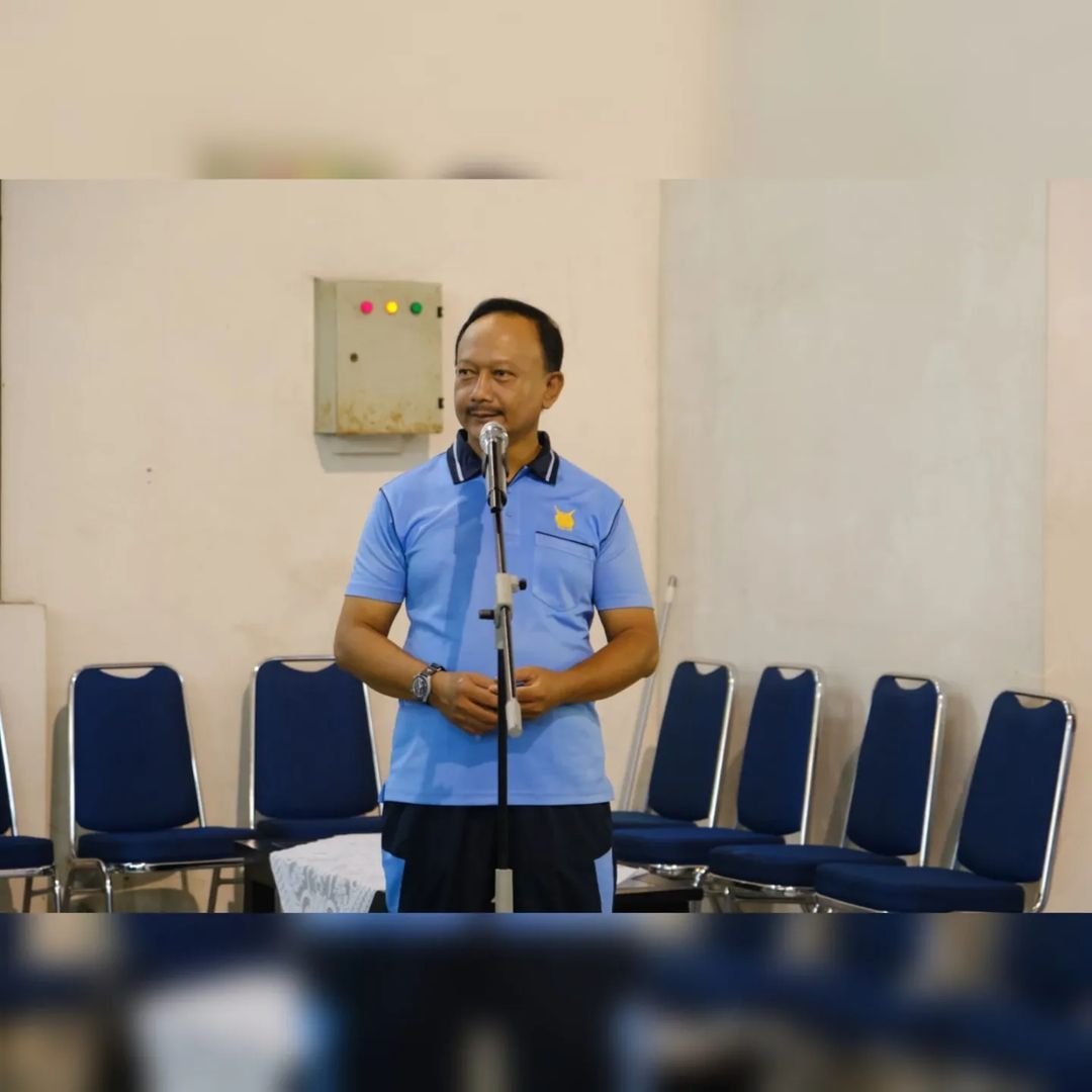 PERTANDINGAN BULU TANGKIS HUT KE-2 KOOPSUDNAS
